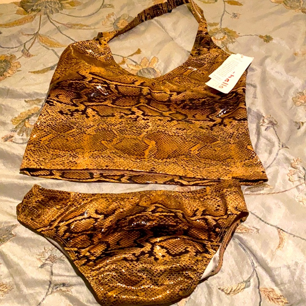 2 piece, halter, high @ thighs, full cover back